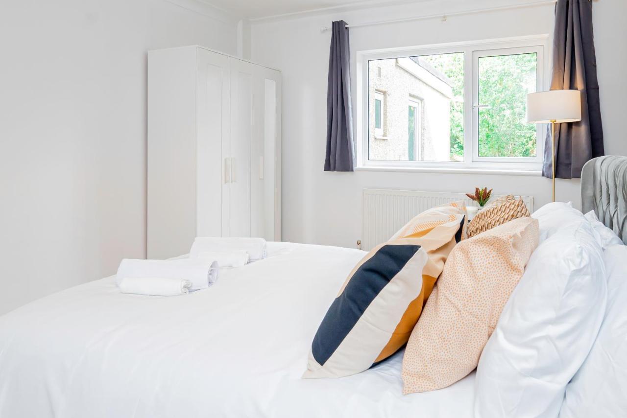 Charming 2-Bedroom Flat With A Garden And Free Parking At Abingdon Oxford Exterior foto
